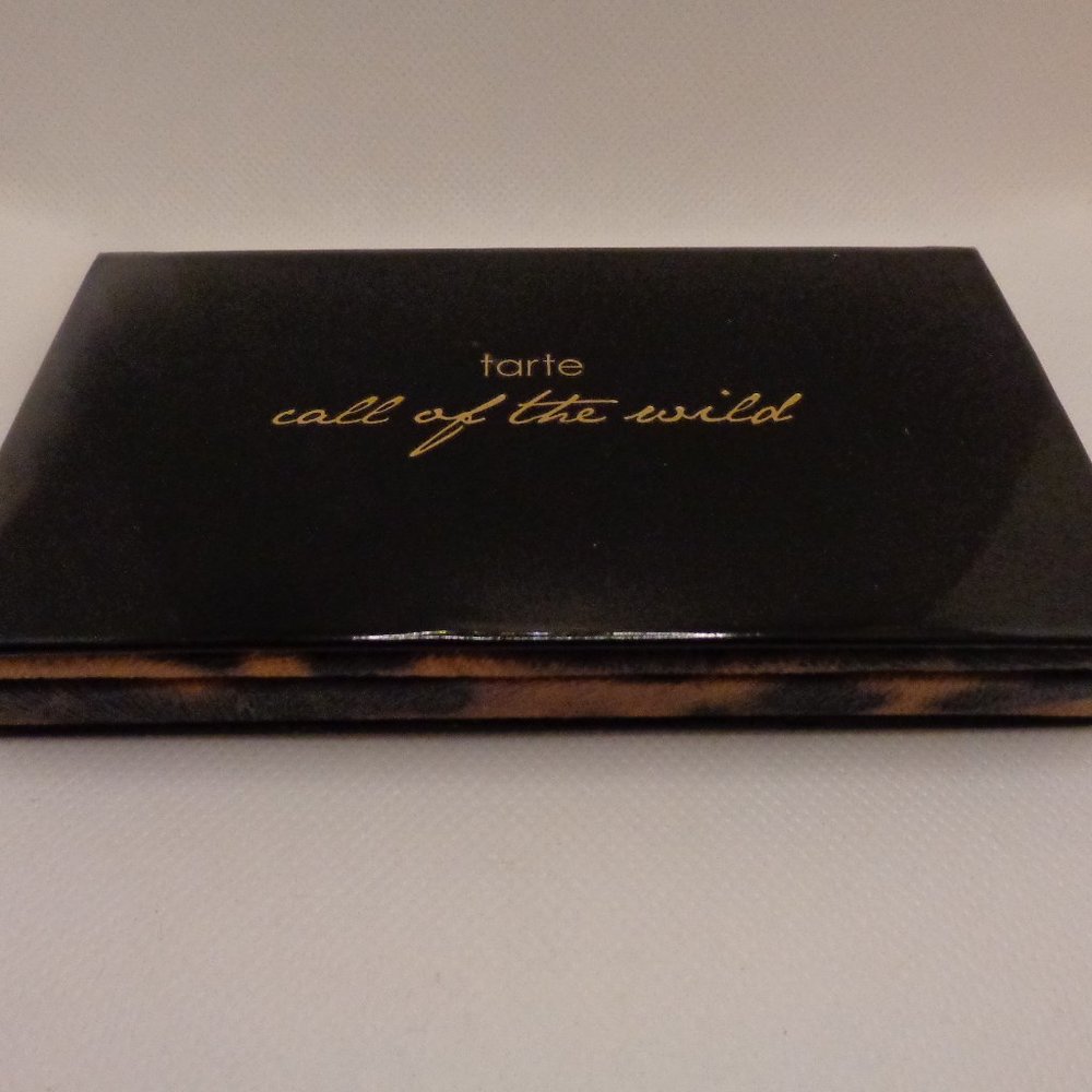 tarte Call Of The Wild Amazonian Clay 8-Shadow Collector's Palette